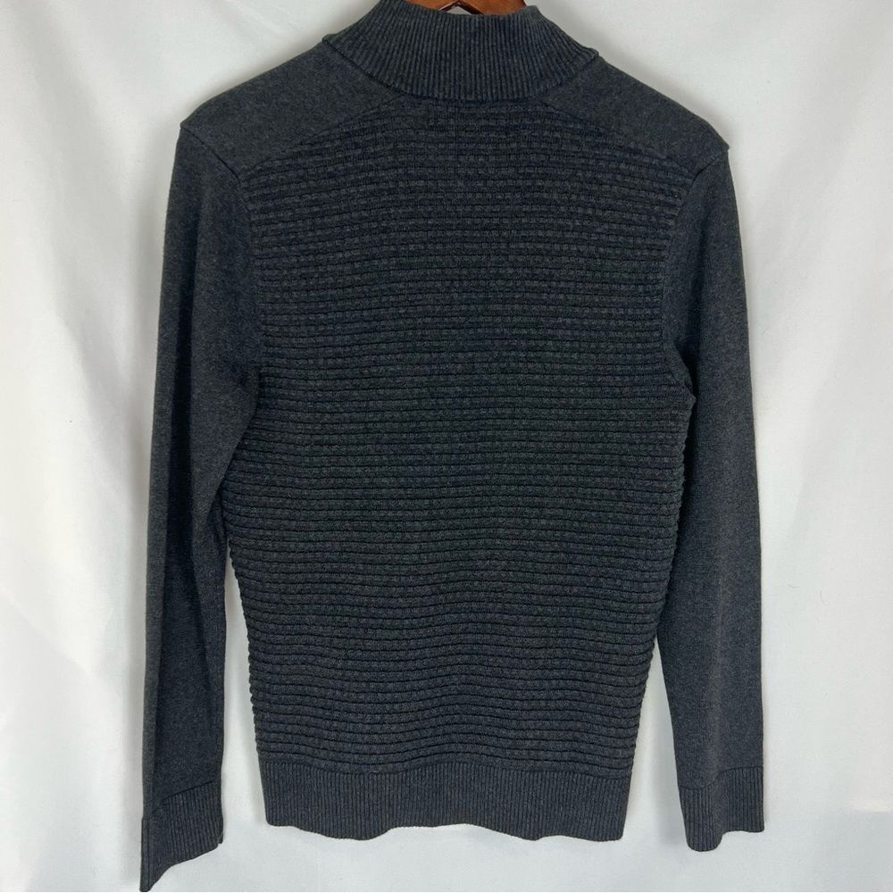 INC‎ Collared Sweater - Picture 2 of 7